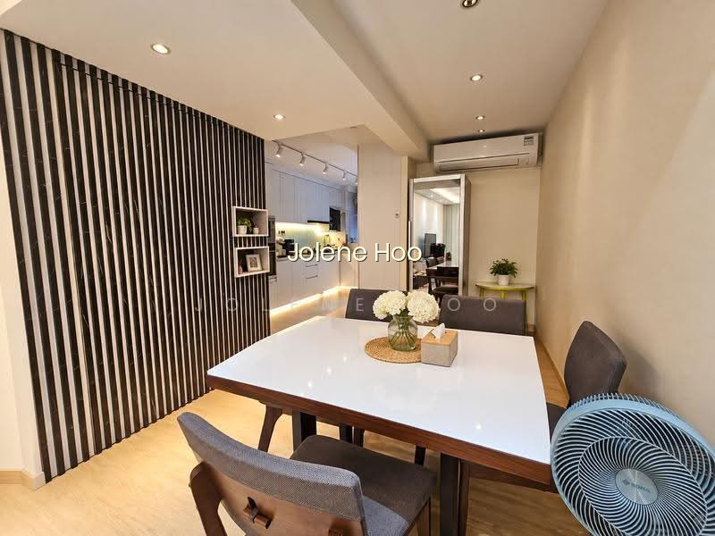 137 MARSILING ROAD photo 2