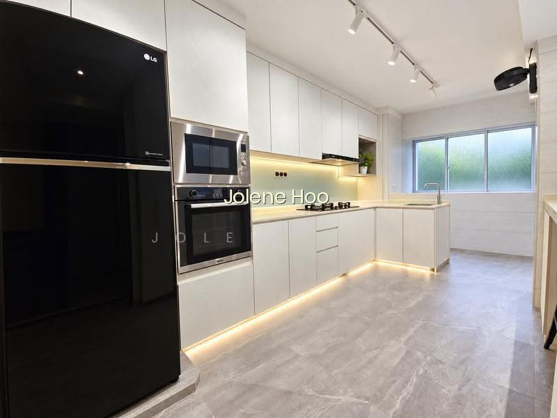137 MARSILING ROAD photo 3