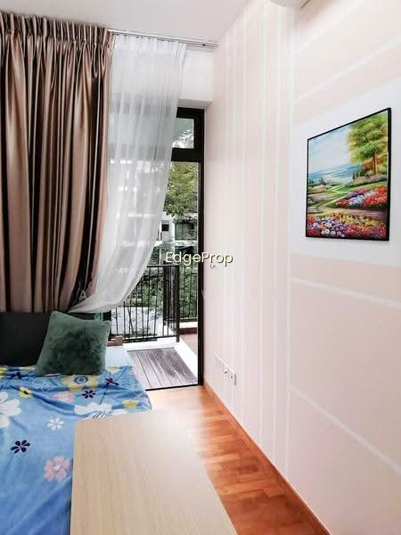 VARSITY PARK CONDOMINIUM photo 3