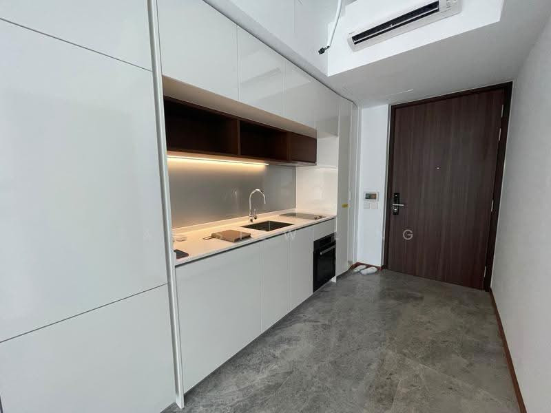 FOURTH AVENUE RESIDENCES photo 4