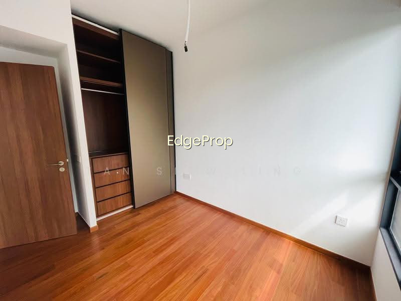 FOURTH AVENUE RESIDENCES photo 6