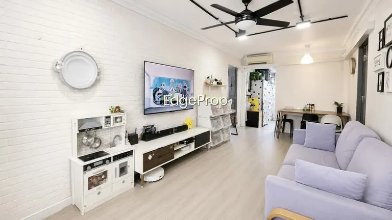 536 Jurong West Street 52 image 1 of 10