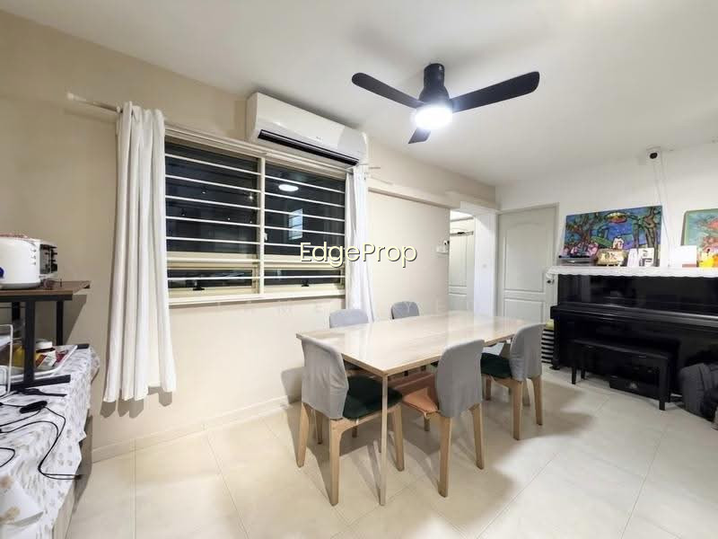 111 EDGEFIELD PLAINS photo 4