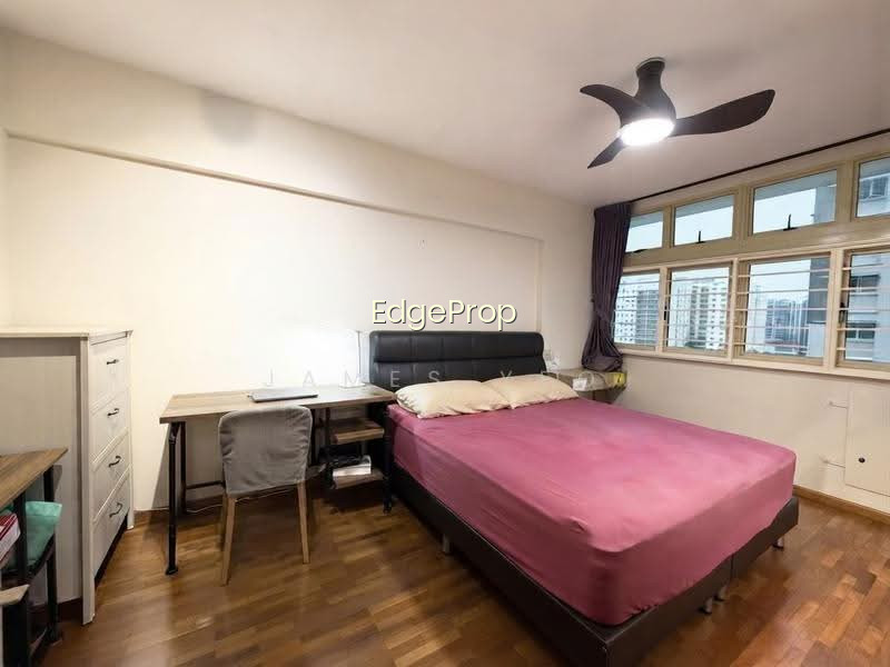 111 EDGEFIELD PLAINS photo 5