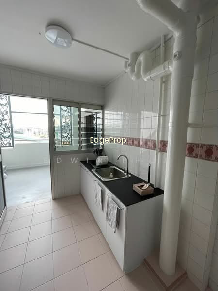 466 PASIR RIS STREET 41 photo 5