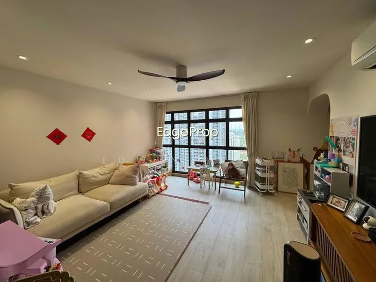 75C Redhill Road image 1 of 10