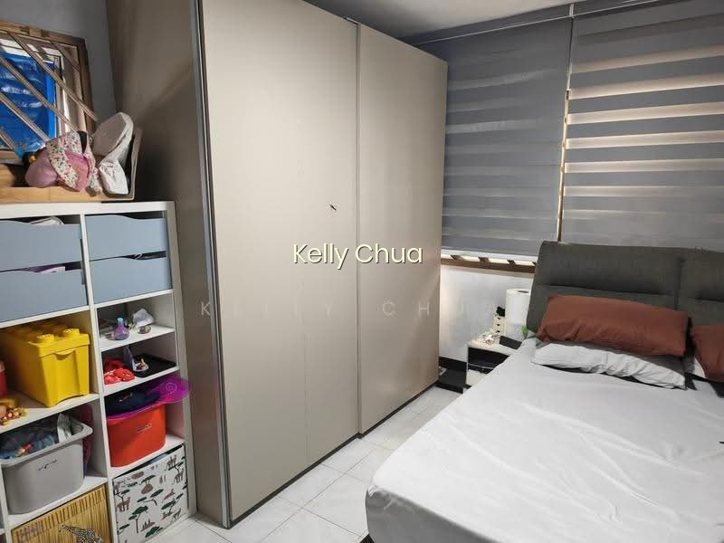 866 YISHUN STREET 81 photo 3