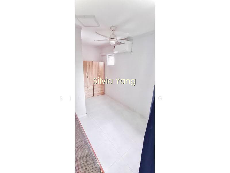 124C RIVERVALE DRIVE image 1 of 10