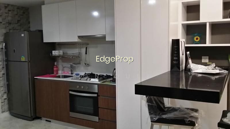 The Lakefront Residences photo 4