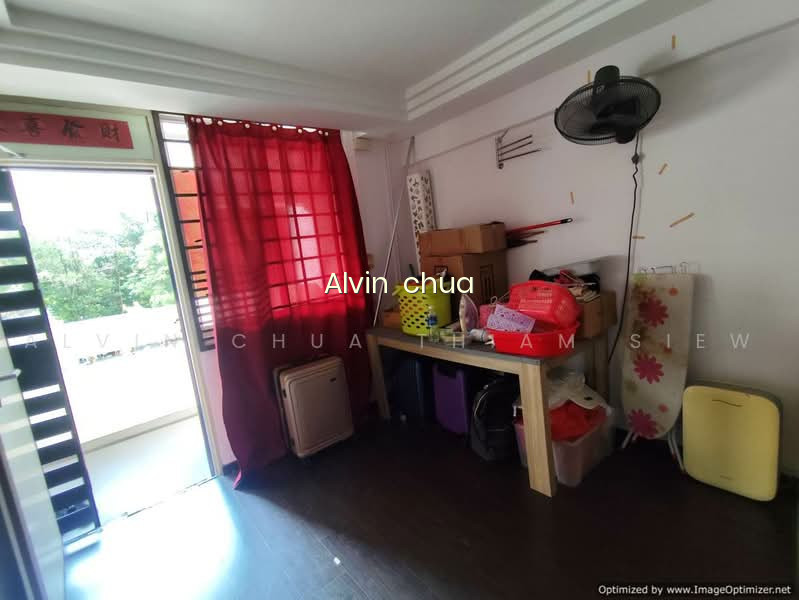 6 MARSILING DRIVE