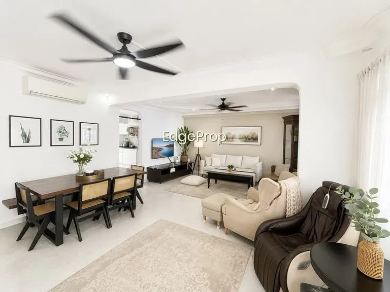 734 Jurong West Street 73 image 1 of 10
