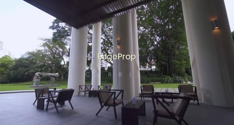 The Colonnade photo 3