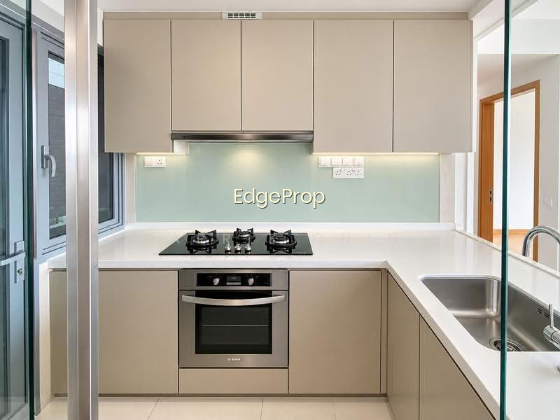 CENTRO RESIDENCES photo 5