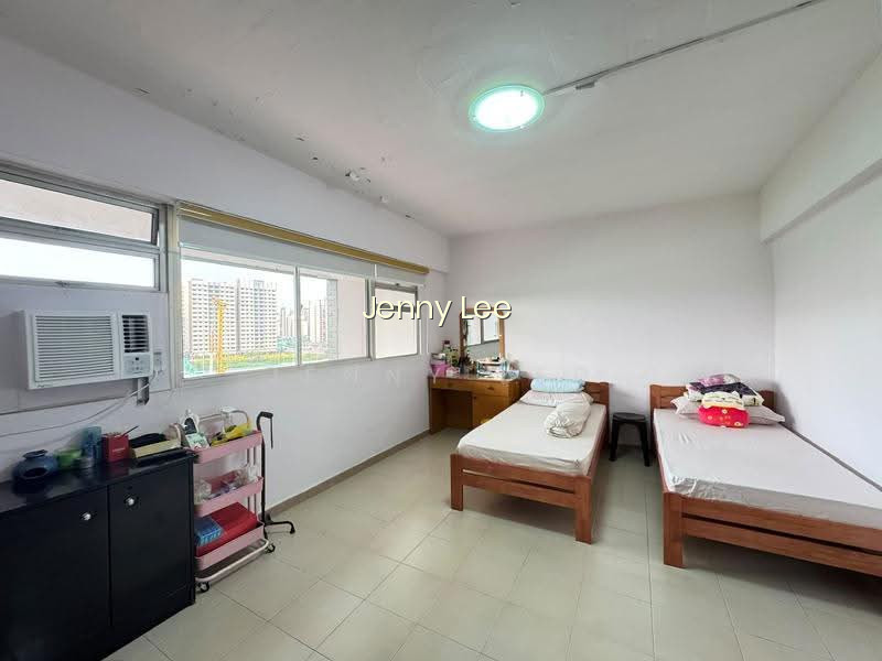 410 JURONG WEST STREET 42 photo 5