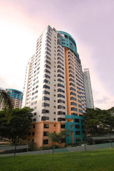 CENTRAL GREEN photo 5