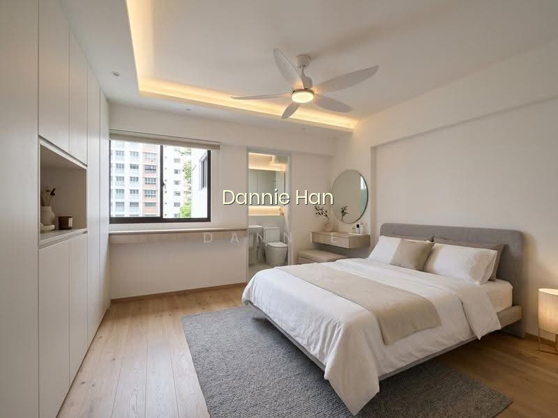 52 LENGKOK BAHRU photo 3