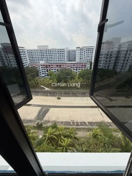 117 Pasir Ris Street 11 image 1 of 10