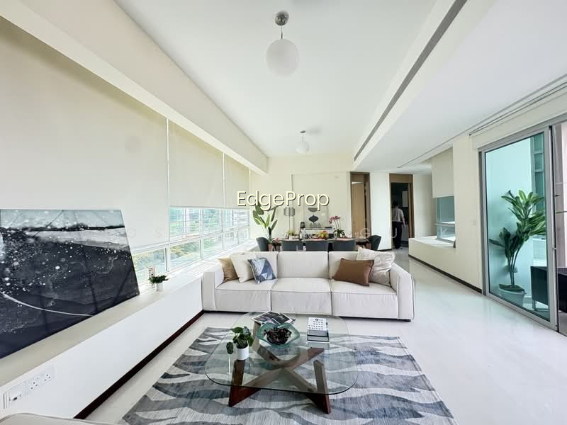 RESIDENCES @ EMERALD HILL photo 3