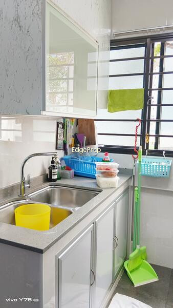 221 TAMPINES STREET 24 photo 6