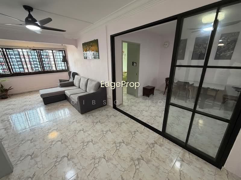 787C WOODLANDS CRESCENT photo 2