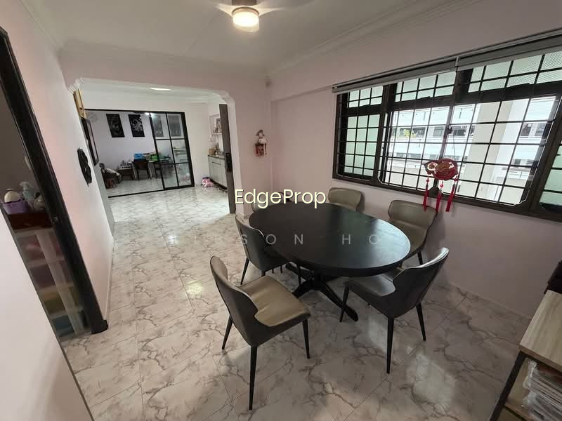 787C WOODLANDS CRESCENT photo 3