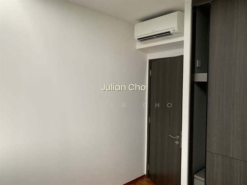 NORTH PARK RESIDENCES photo 2