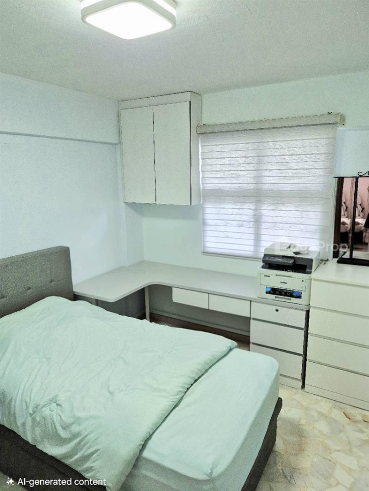 736 YISHUN STREET 72 image 1 of 8