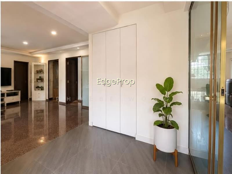 364 TAMPINES STREET 34 photo 3