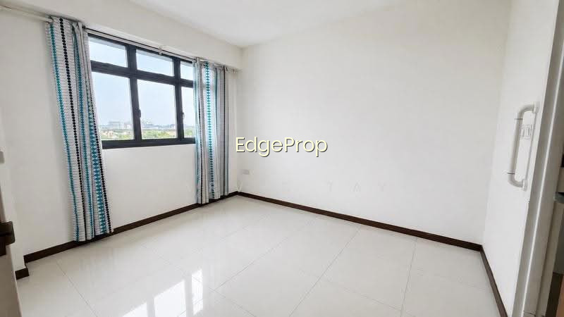 698C JURONG WEST CENTRAL 3 photo 6