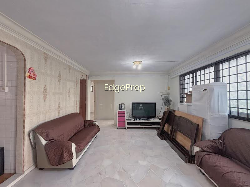 462 TAMPINES STREET 44 photo 6