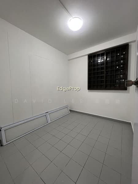 38 Beo Crescent photo 4