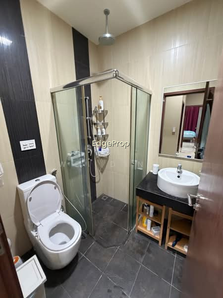 CARDIFF RESIDENCE photo 4