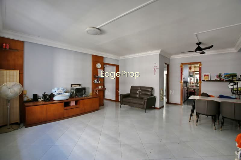 313 WOODLANDS STREET 31 image 1 of 10