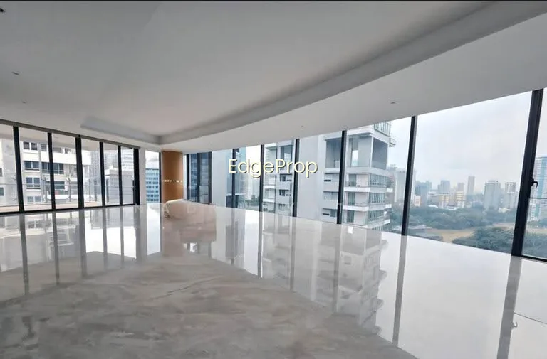 Boulevard Vue image 1 of 10