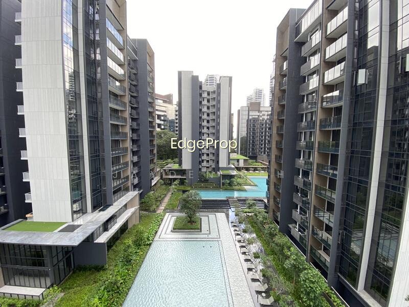 LEEDON GREEN photo 6