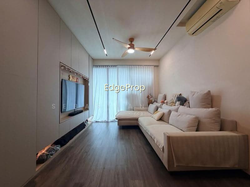 ESPARINA RESIDENCES photo 3
