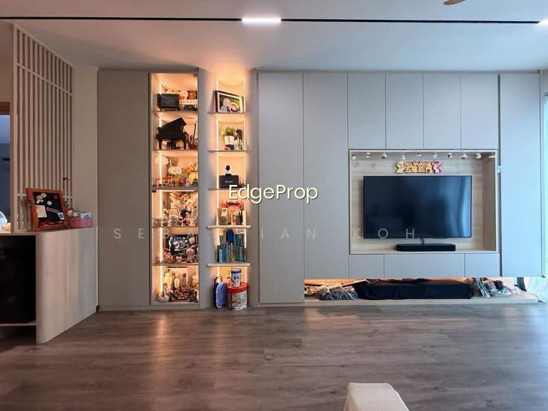ESPARINA RESIDENCES photo 5