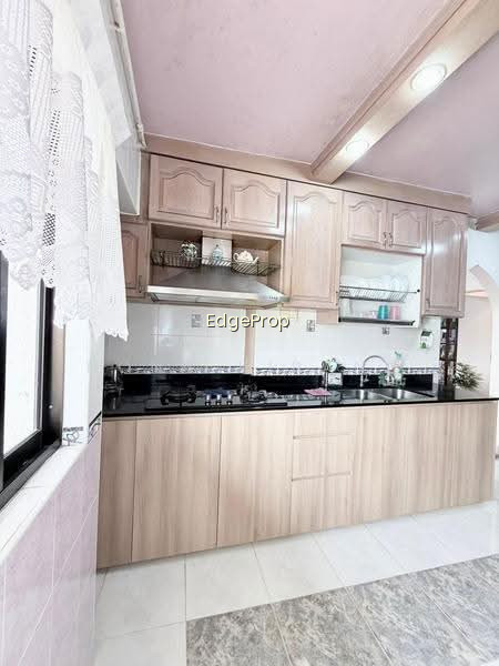 137 BEDOK NORTH AVENUE 3 photo 6