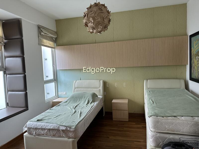 MONTEREY PARK CONDOMINIUM photo 3