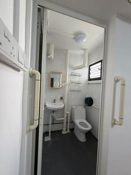 708 HOUGANG AVENUE 2 photo 4
