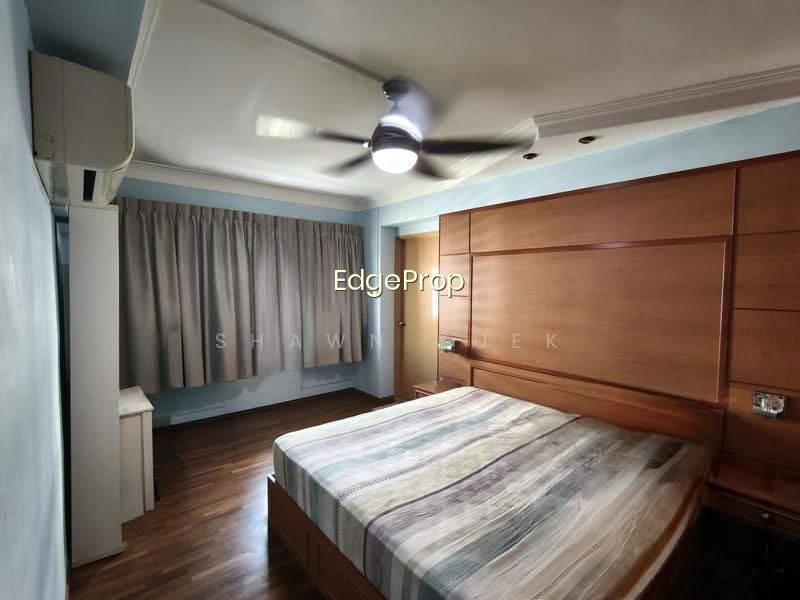 496D TAMPINES AVENUE 9 photo 3