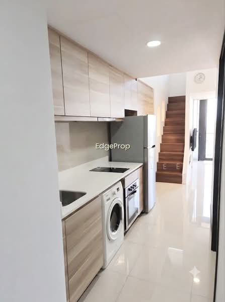THE POIZ RESIDENCES photo 3