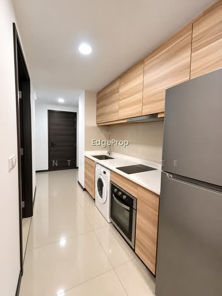 THE POIZ RESIDENCES photo 5