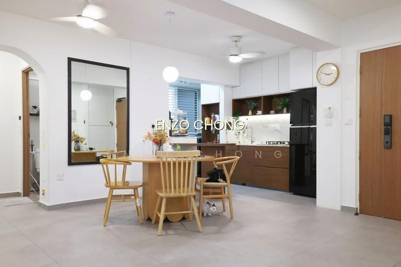 621A TAMPINES STREET 61