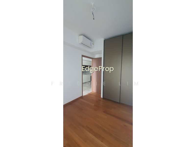 FOURTH AVENUE RESIDENCES photo 2