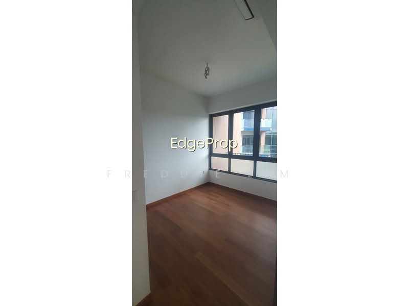 FOURTH AVENUE RESIDENCES photo 5
