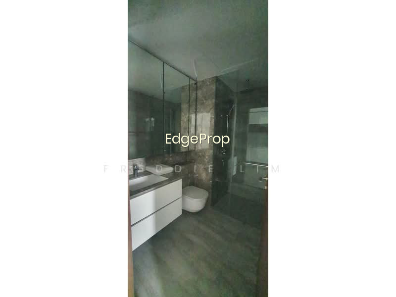 FOURTH AVENUE RESIDENCES photo 6