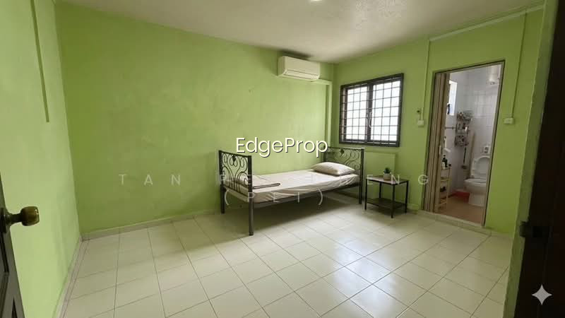 114 TECK WHYE LANE photo 3