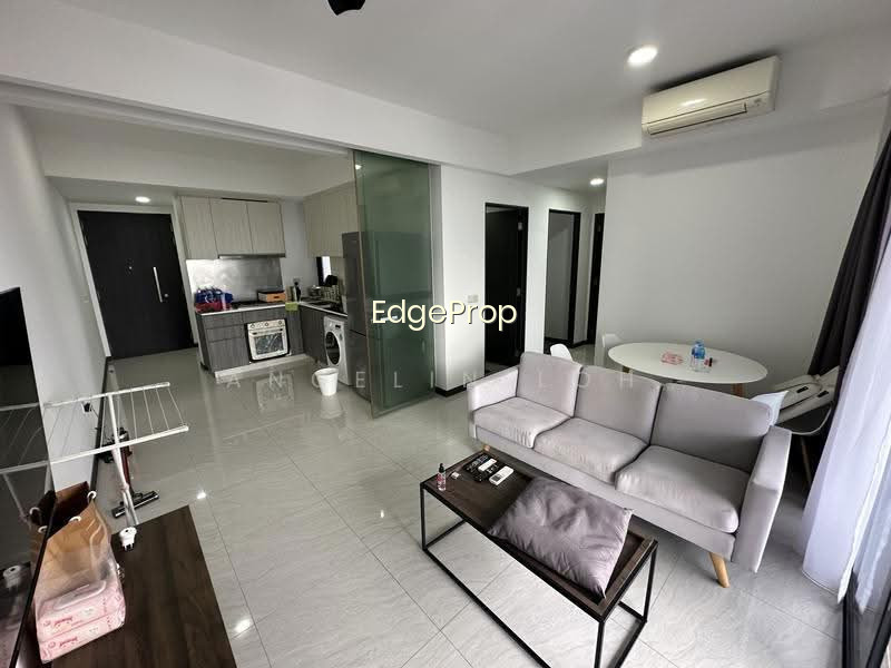 GEM RESIDENCES photo 2