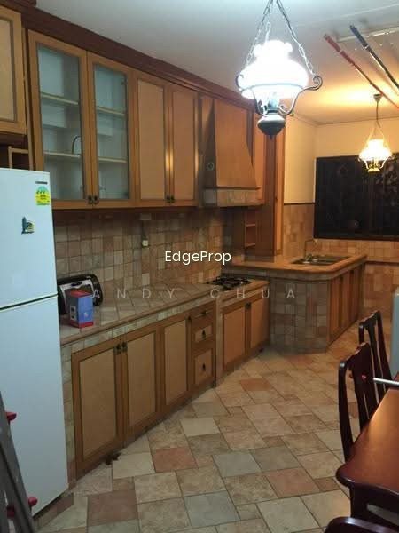879 TAMPINES AVENUE 8 photo 3